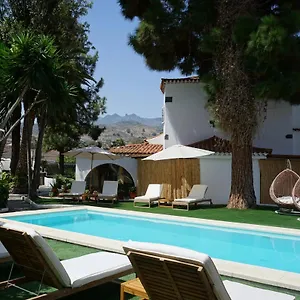hotel-rural-villa-del-monte-santa-brigida-gran-canaria.in-canary-islands.com/