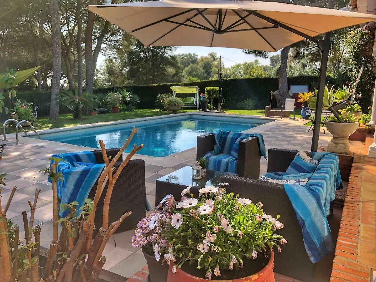 El Nacar Bed & Breakfast Марбелья